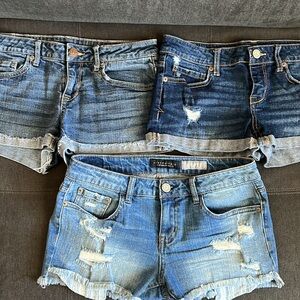 Aeropostale Jean Shorts “Shorty” size 4 - Lot of 3